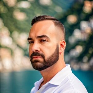 Meet your Posher, Mike